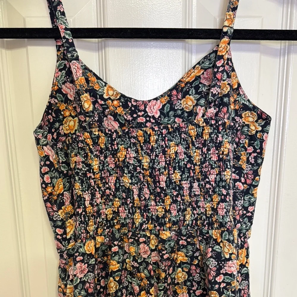 Floral Sleeveless Dress - Picture 6 of 8